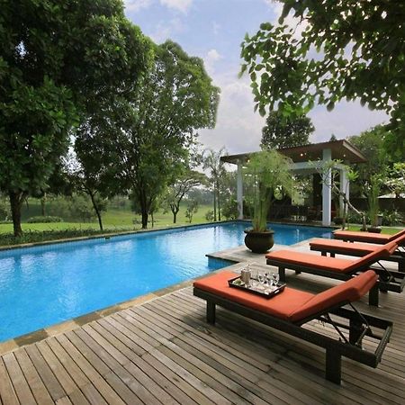 Taman Dayu Golf Club And Resort Prigen Exterior foto